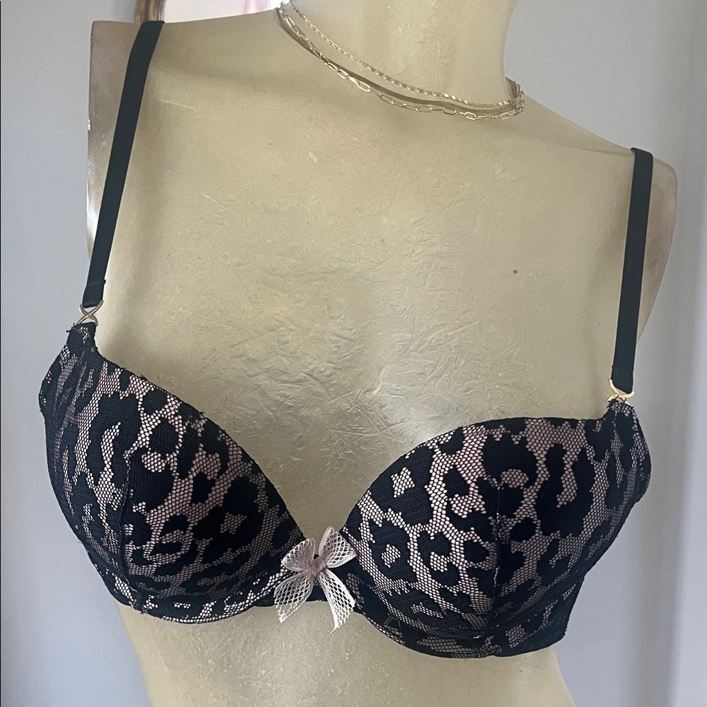 Victoria’s Secret Very Sexy Padded Demi Bra